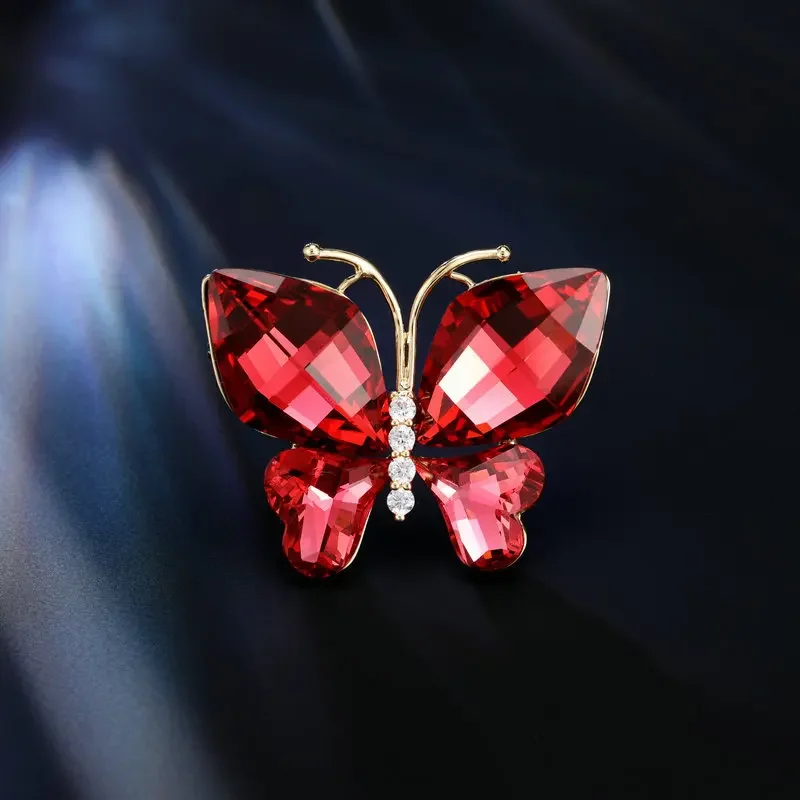 

2025Winter coat, woolen overcoat, corsage, high-end crystal butterfly brooch and clothing accessories
