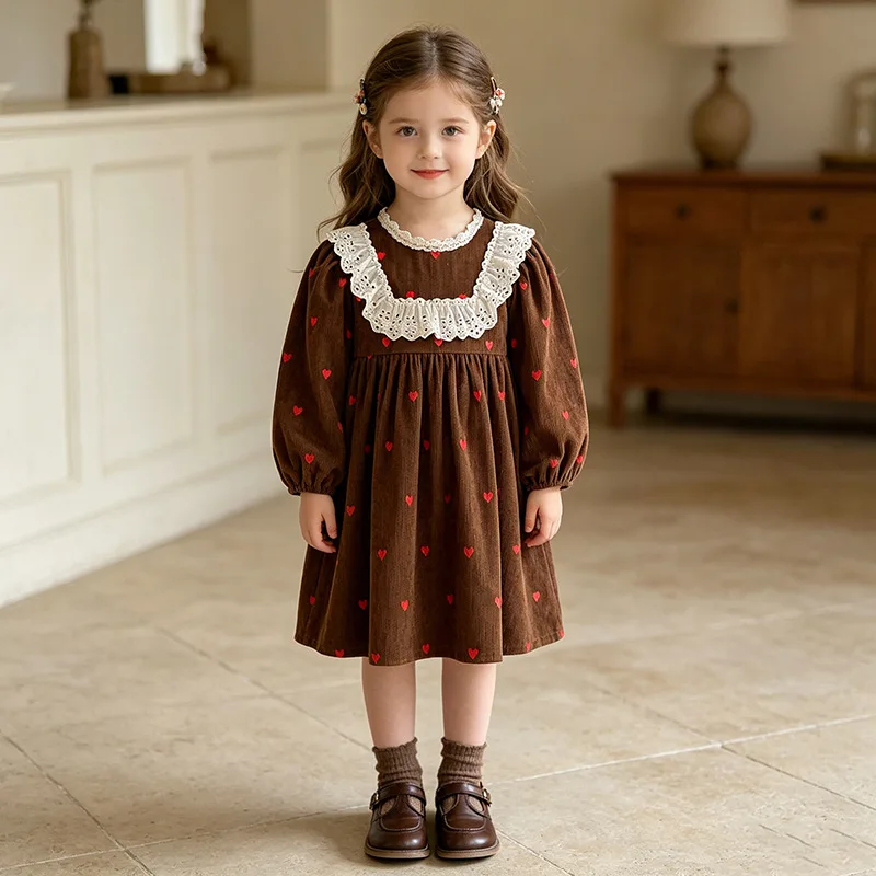 Korean Girls' Dress with Lace Collar and Heart-shaped Printed Long Sleeved Baby Girl's Spring and Autumn Style Dress