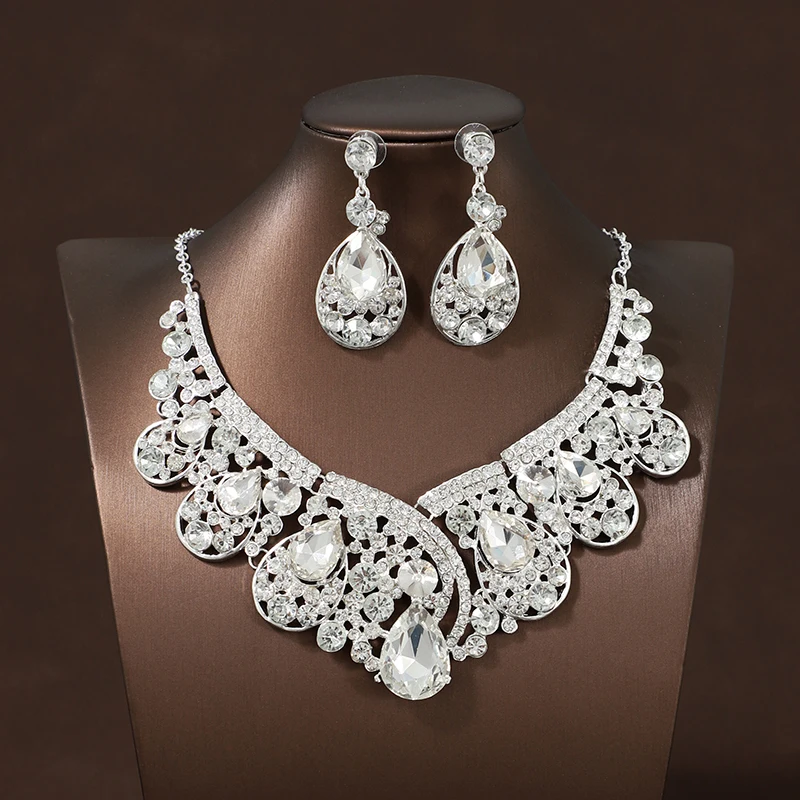 Itacazzo Bride Wedding Luxury Necklace Earring Set Exquisite and Elegant for Ladies Suitable for Party Festivals