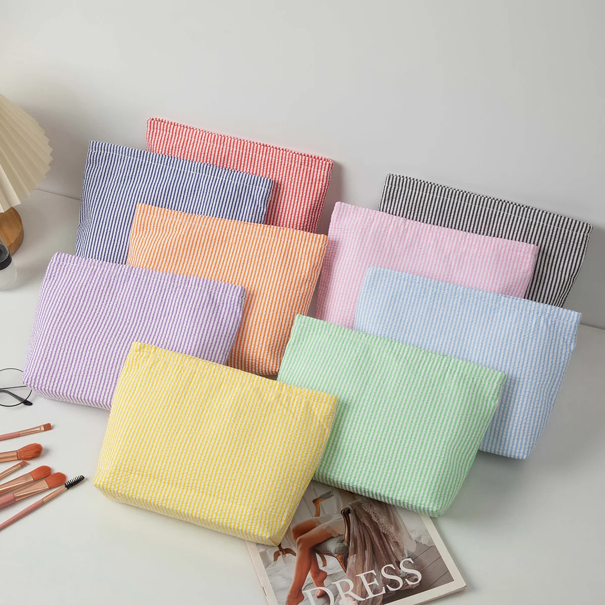 Bubble Gauze Makeup Bag Women Handbag Large Capacity Cosmetic Bag Toiletry Bag Embroidered Striped Makeip Pouch Travel Organizer