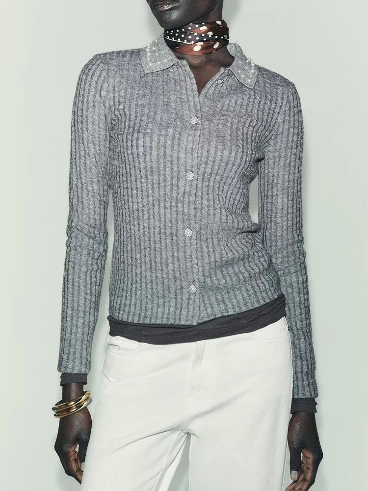 

Европейский и американский стиль, осень 2021, новинка, женская одежда, дизайн, ювелирные изделия, вязаная куртка с вырезом и вырезом