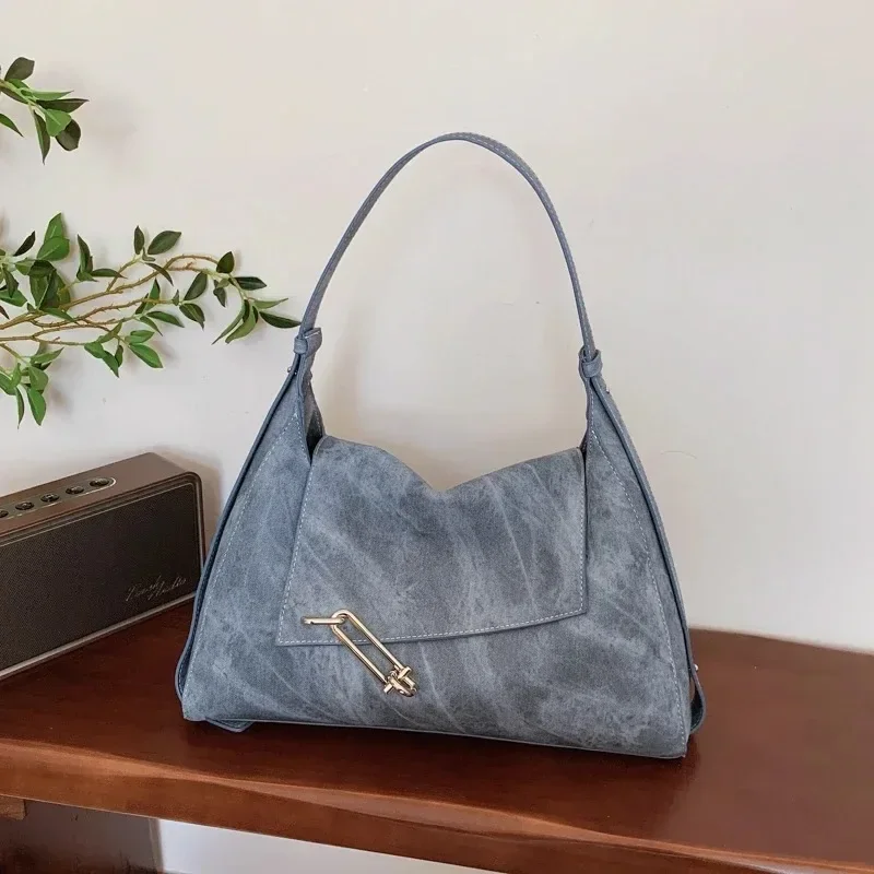 

Personality Retro High Quality PU Shoulder Bags Large Capacity Solid Unique Design Commute Style 2025 New Women's Crossbody Bags