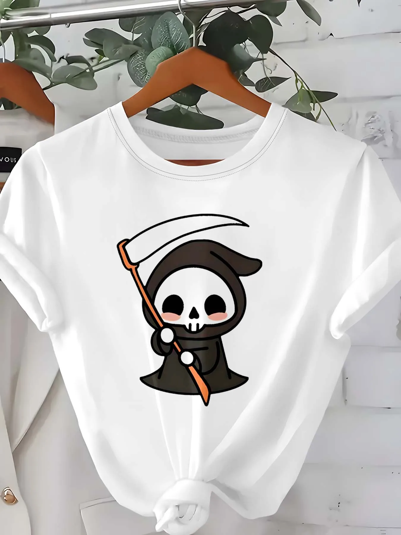 Pieza de ropa elegante con personaje de Grim Reaper adorable de talla grande