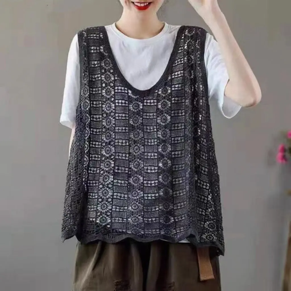 

Women's Hollow-out Knitted Vest Retro Artistic Fashion Casual Cotton Linen Polka Dot Mesh Pullover Top Design