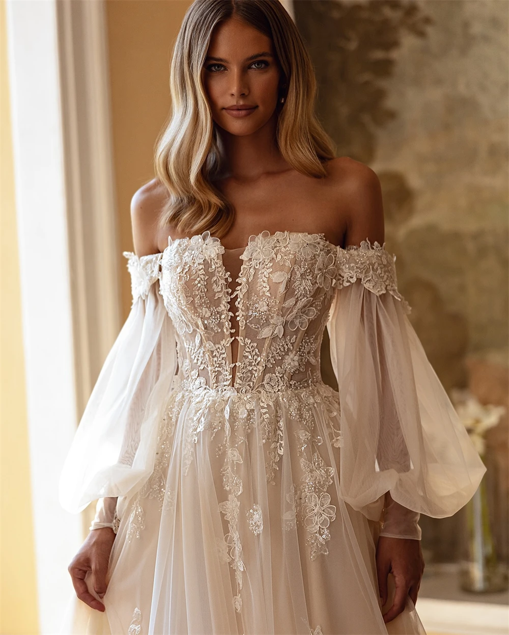 

Customized Elegant White Organza Wedding Dress Formal Sweetheart Long Sleeves Bridal Gown Boho A-Line Court Train Robe de mariée
