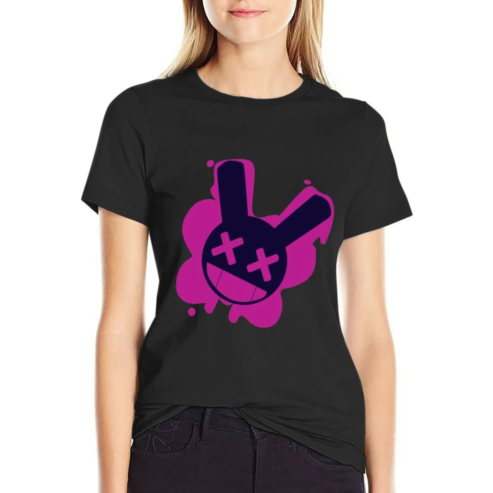 

Cuddlebunny Insignia T-Shirt funny plain summer clothes Female clothing Women's clothing