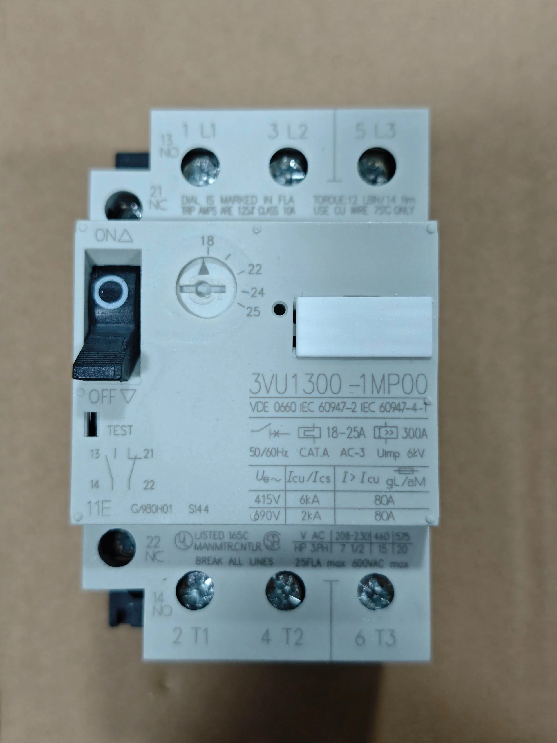 Brand New Original 3VU1300-1MP00 3VU1300 1MP00 Fast Delivery