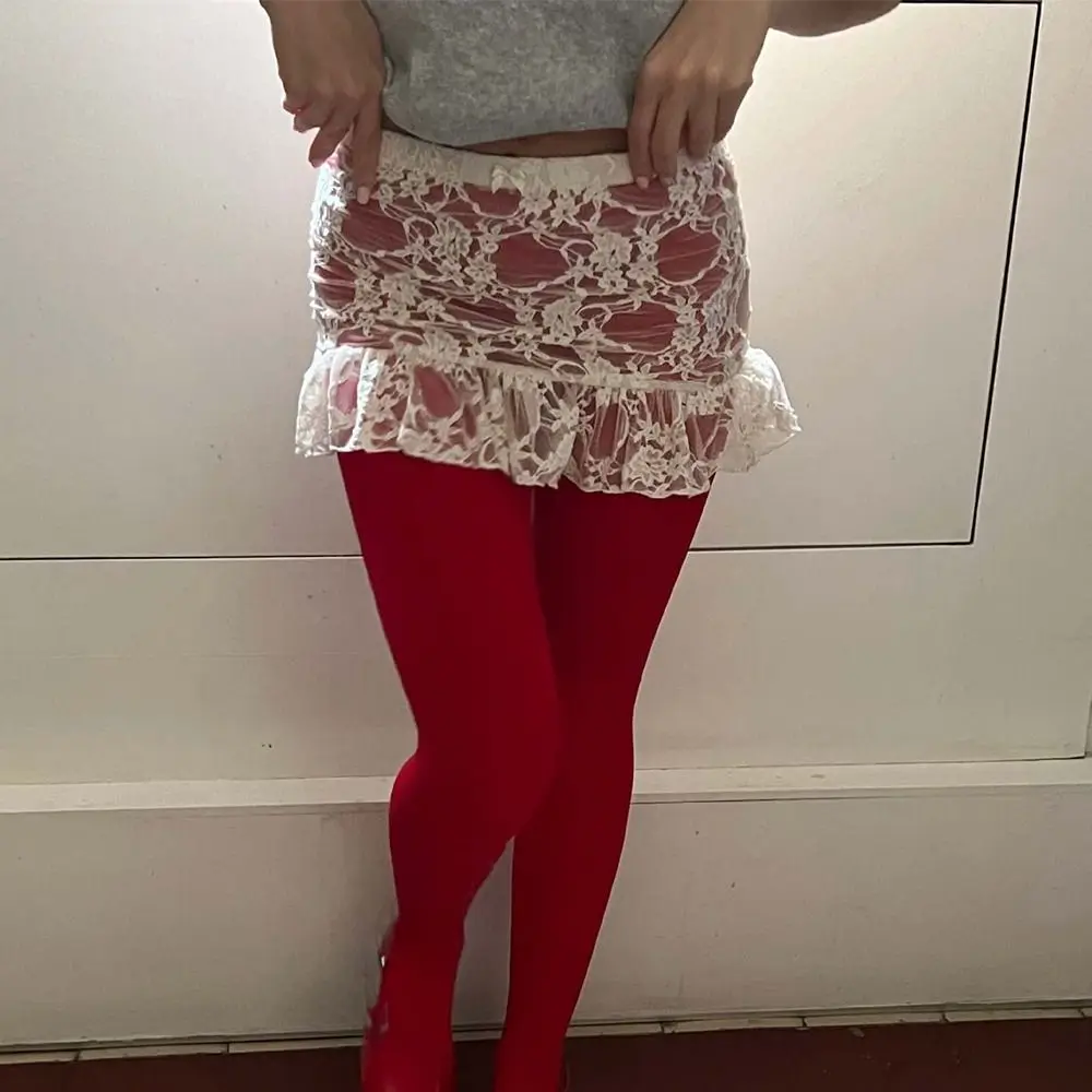 Nuova minigonna in pizzo con fiori ricamati Y2K Streetwear Harajuku Gonna con volant con lacci Vedi attraverso gonne a pieghe Decorazione jeans