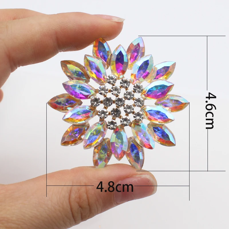 2pcs New Large Luxury Crystal Sunflower Rhinestone Button DIY Hollow Metal Clothing Sewing Decoration Accessories