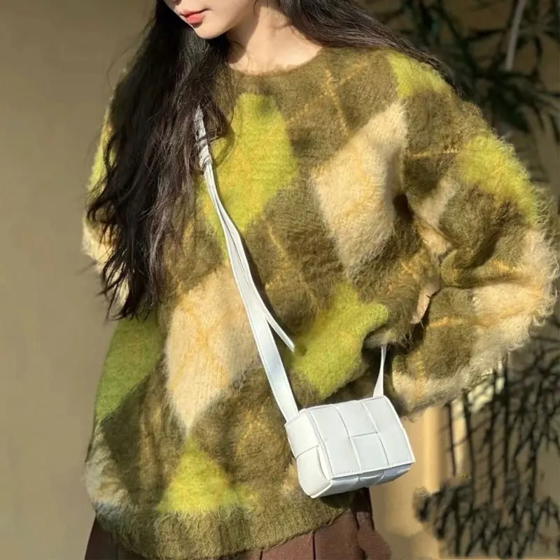 

Vintage Imitation Mink Velvet Plaid Jumpers Casual O-Neck Women's Clothing Commute Autumn Winter Korean Loose Knitted Sweaters