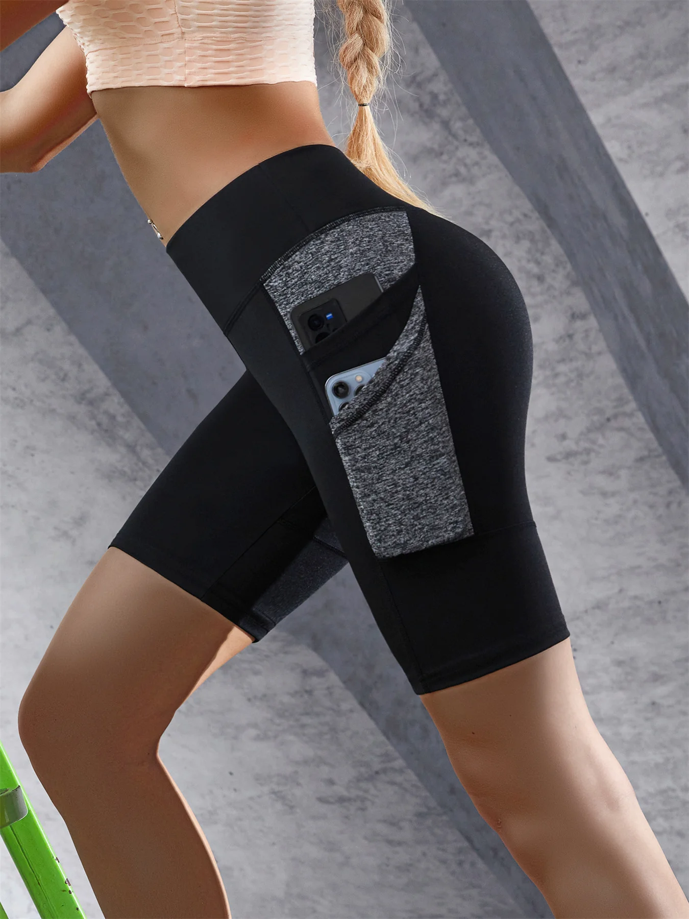 Double Side Pockets Yoga Shorts Colorblocked High Waist Tummy Control Leggings Lift Hips Gym Workout Shorts For Women