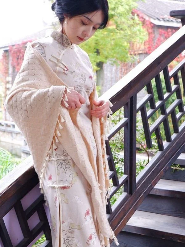 Women's Retro Style Lace Shawl Accessories Chinese Cheongsam Accessories High End White Color Decorative Scarves