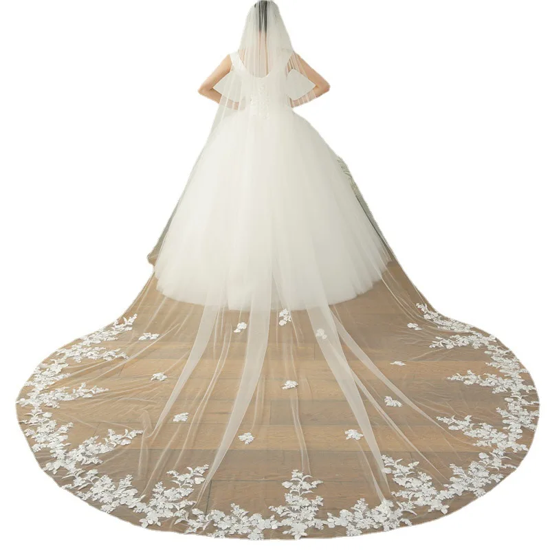 Real Photo 3m Eine Schicht Hochzeit Schleier Mit Kamm Weiß Spitze Rand Braut Schleier Elfenbein Appliqued Kathedrale Hochzeit Schleier