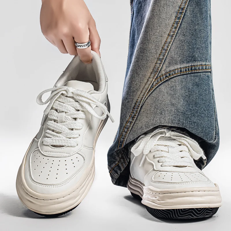 

DAWSRi Men’s Casual Sneakers – Soft Cushioned Insole, Stylish Design, and Comfortable Fit for All-Day Wear