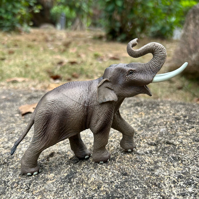 Kawaii süße brüllende Elefanten-PVC-Figur, realistisches Tierspielzeugmodell, seltene limitierte Sammlung, Spielzeuggeschenk für Kinder