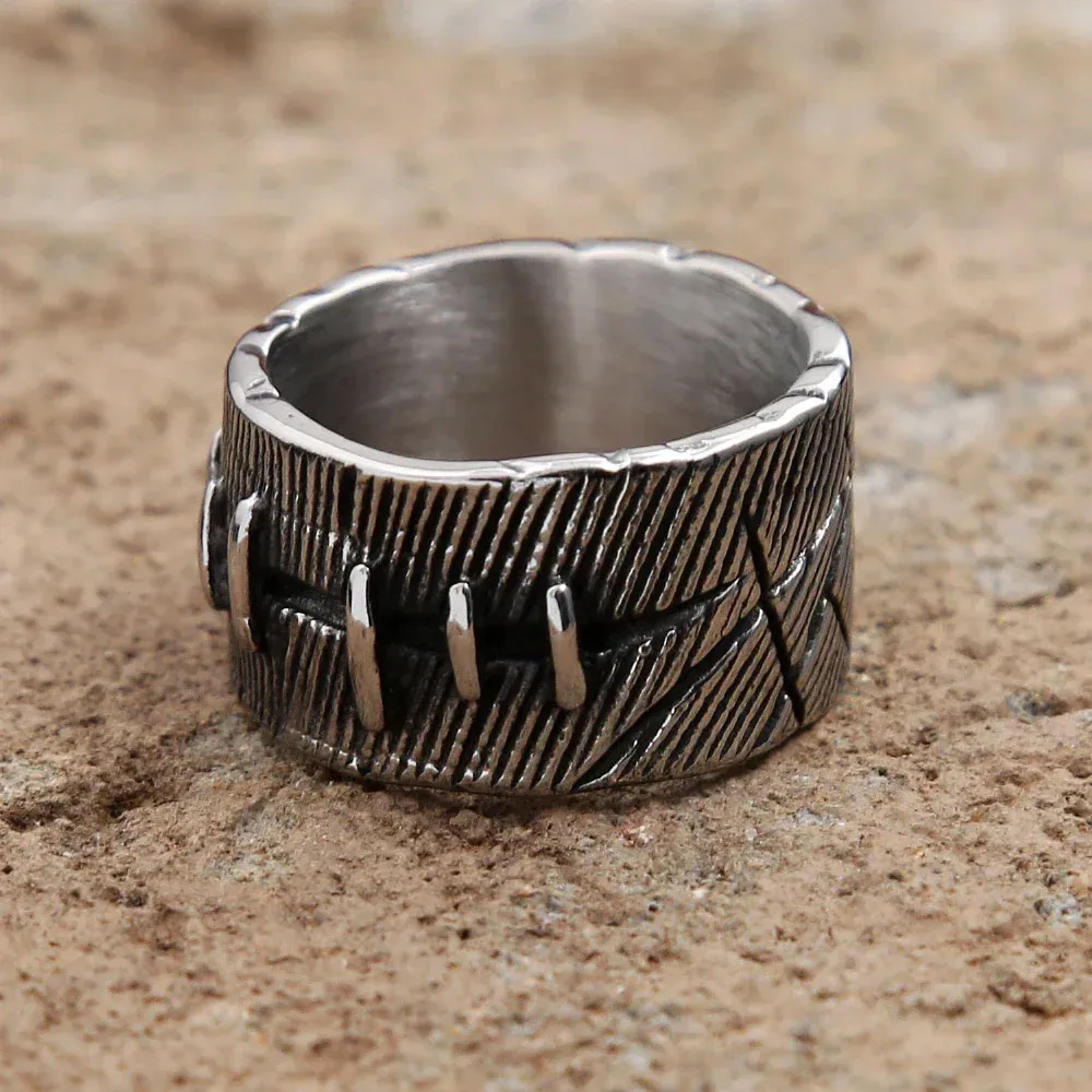Vintage Wound Closure With Cracks Design Stainless Steel Ring For Men Women Gothic Punk Biker Party Fashion Jewelry Gifts