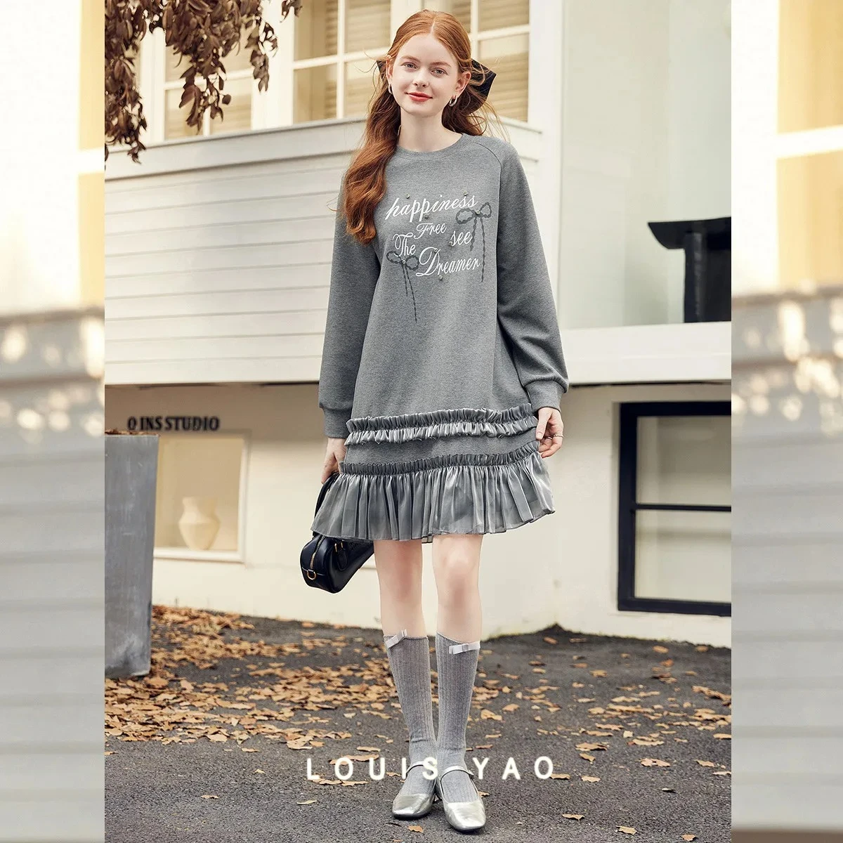 

LOUIS YAO Long-sleeved Women's Dress 2025 Autumn Round-neck Casual Slightly Stretchy Printed Patchwork Sweatshirt Dress