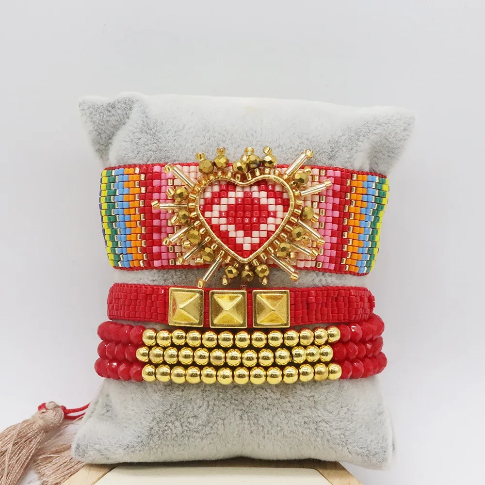 

Rice Ball Bracelet Hand woven pattern rivet fashion Simplicity love geometry Bohemia Adjustable Beaded bracelet suit