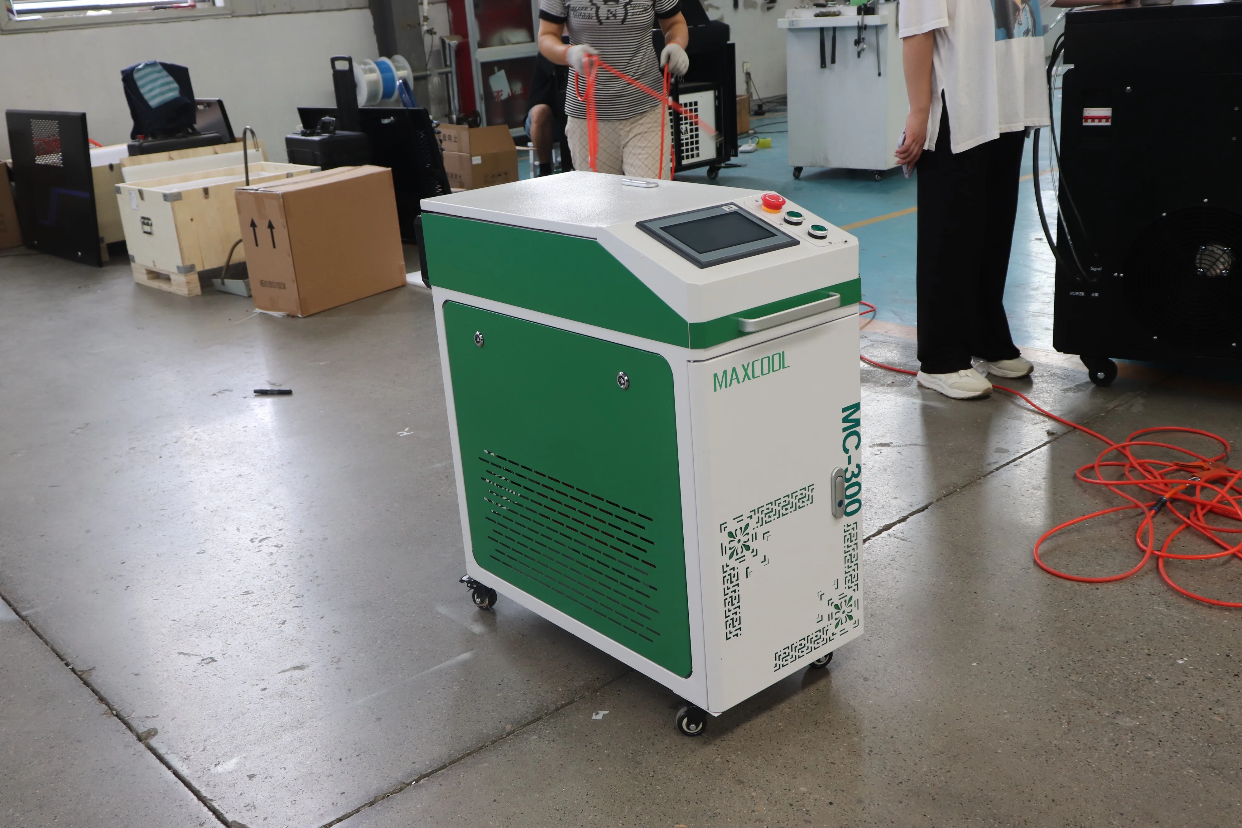 500W Pulse Laser Cleaning Machine Rust Wood Paint Clean Portable Laser Cleaner 300w MC-300