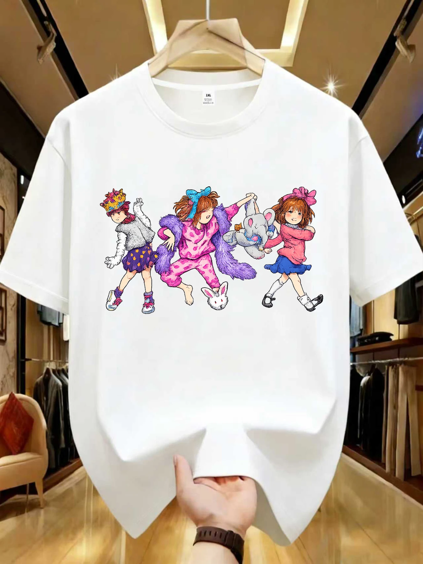 

【WZM104128】Dancing little girl printed plus size women's round neck summer casual short sleeved street fashion versatile T-shirt