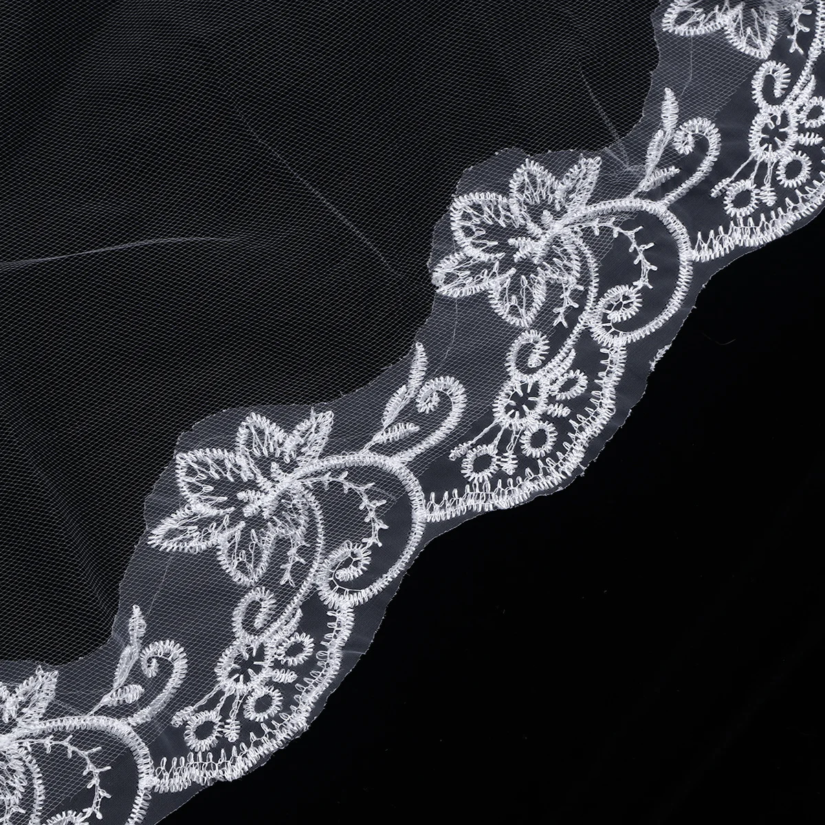 

Bridal Wedding Veil Long Tulle Lace White Chiffon For Bride Hen Party Bridal Shower Engagement Wedding Accessories