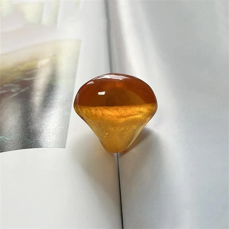 HangZhi Brown Transparent Resin Big Ring Elegant Geometric Oval Vintage Chunky Large Jewelry Gift for Women Girls 2023 New