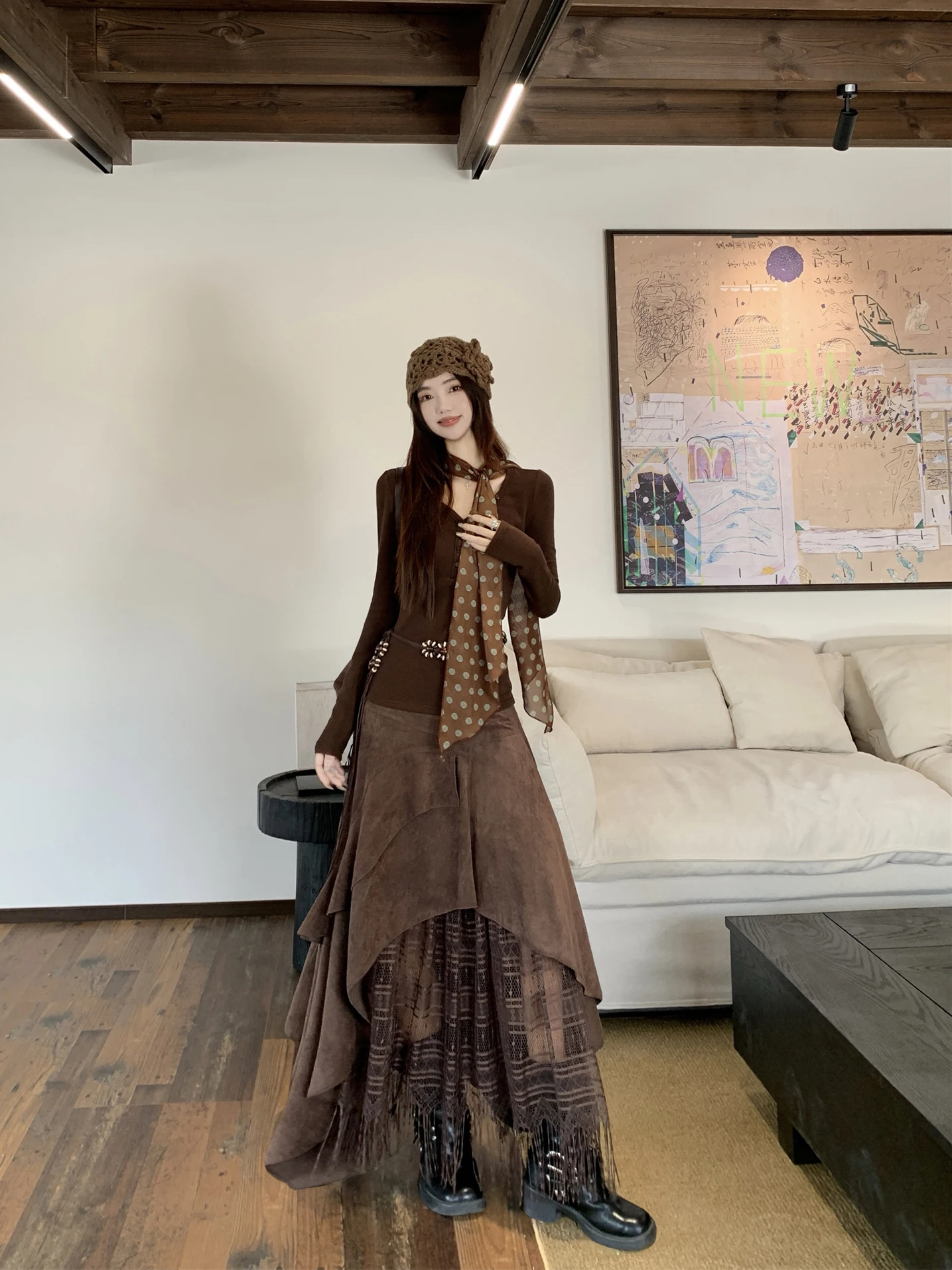 Spicy Girl Long Sleeve T-Shirt And Skirt Set Women's Fashion Slim Fit Handmade Stitching V-Neck Autumn Season Two-Piece Set