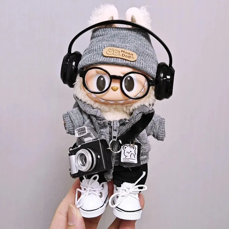 

15cm/17cm Labubu Universal Hoodie Set Gray Trendy Outfit with Camera Glasses Headphones & Canvas Shoes Series 1-3 Compatible