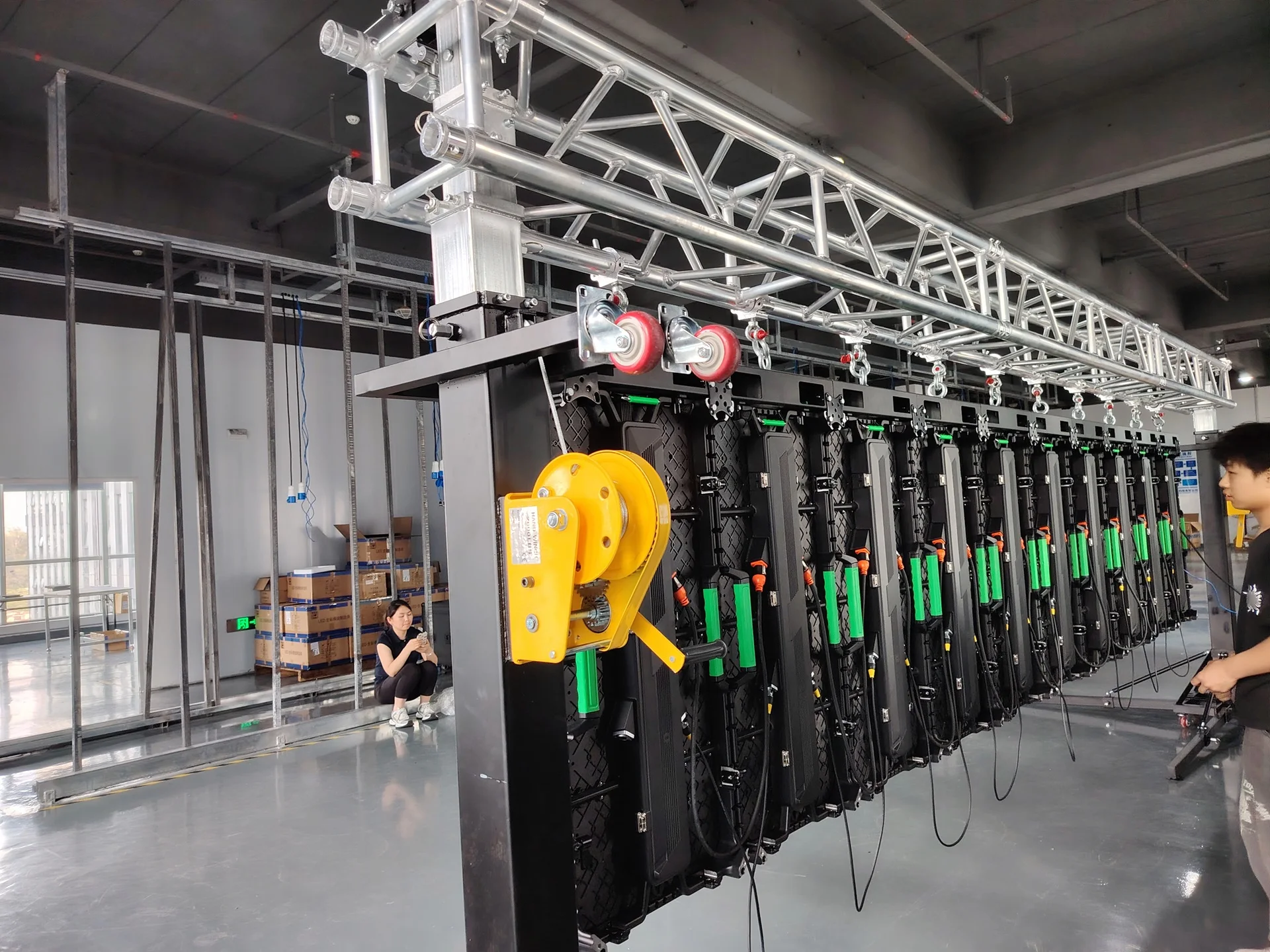 Llave en mano 500x500 500x1000mm HD interior exterior gigante eventos LED pared de vídeo P1.95 P2.6 P2.976 P3.91 pantalla LED de alquiler de escenario