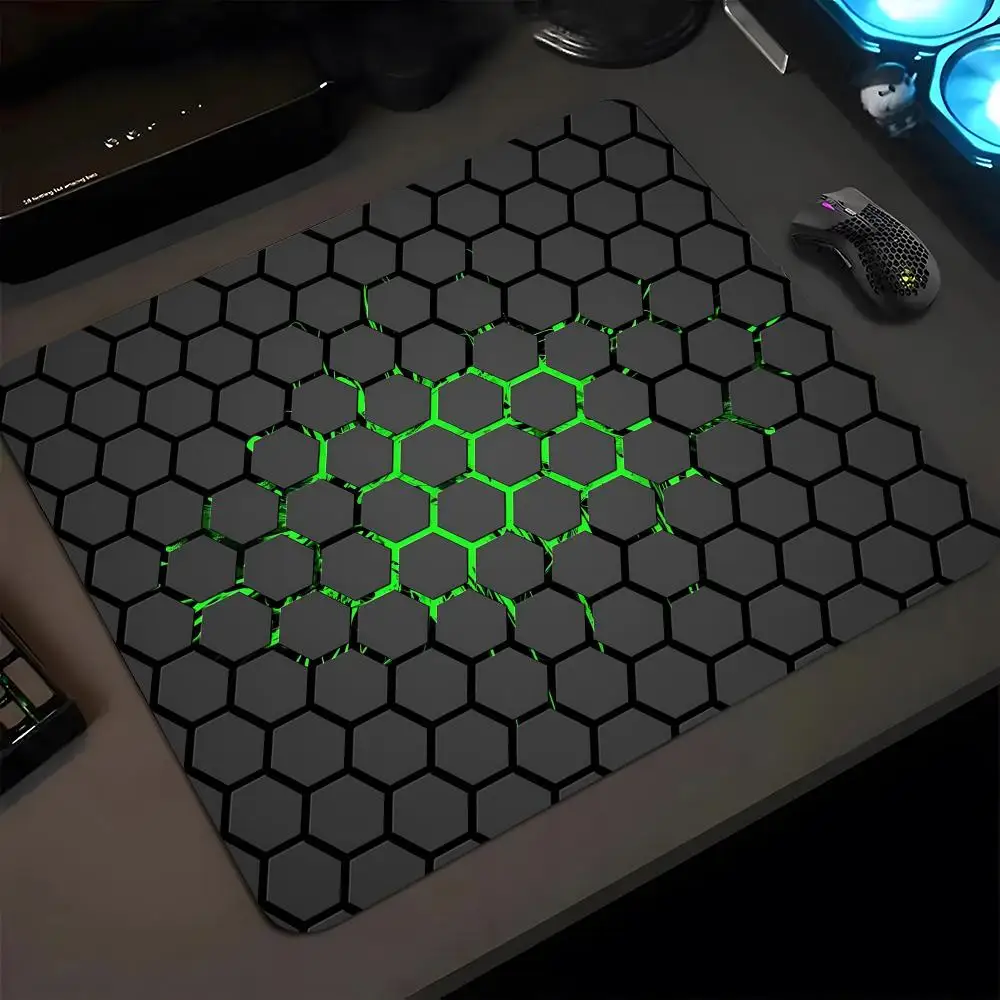 

Mouse Pad 18x22cm Small Rug Keyboardpad Lock Edge Deskpad Kawaii Desktop Protection Mats Hexagon Gaming