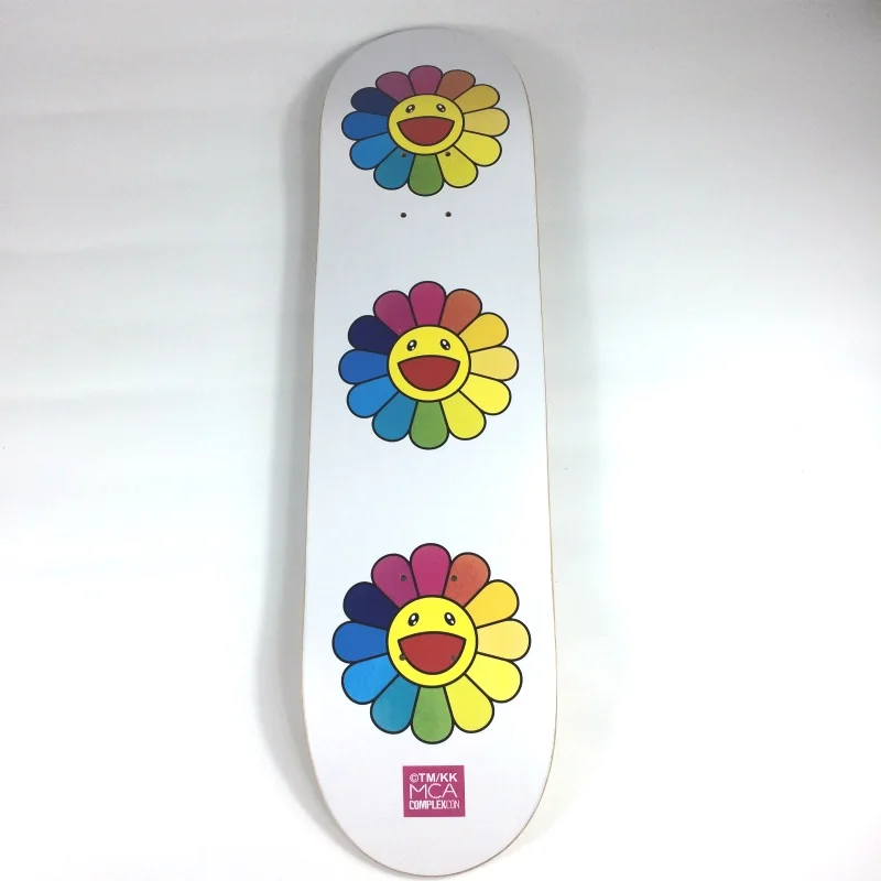 Tm/kk skate deck moderno canadá maple. Pingente decoração cor branca coletar arte. Marca de moda. Estilo internacional do japão