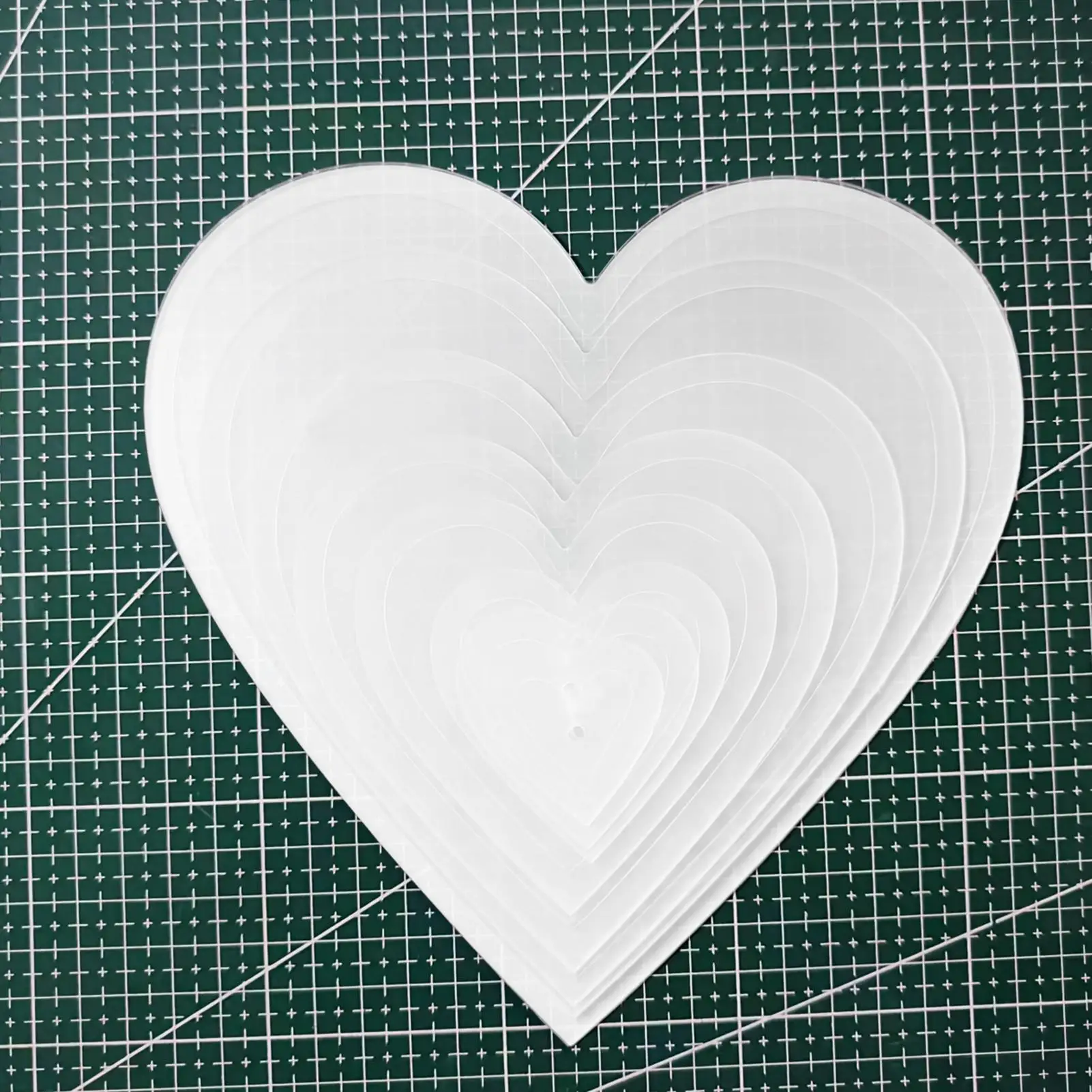 Acrylic Quilting Templates 8 Piece Acrylic Heart Shape Guides Quilting Template Set For Beginner Women Family Activities Parties view 4