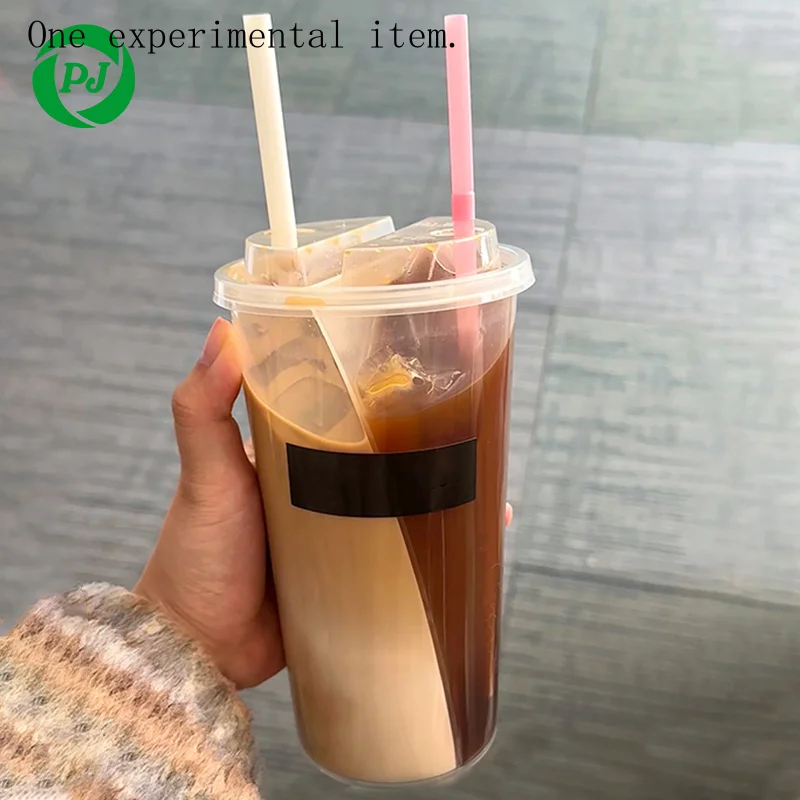 แก้วพลาสติก PP แบบสองช่อง 750 มล. แบบกำหนดเองได้ พร้อมฝาปิด สำหรับใส่กาแฟไข่มุก ชานมไข่มุก