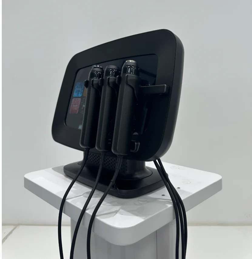 

2025 Новейший ABS 3-в-1 аппарат для кислородной терапии для домашнего использования CO2 Bubble Jet Омоложение кожи лица Удаление морщин на лице