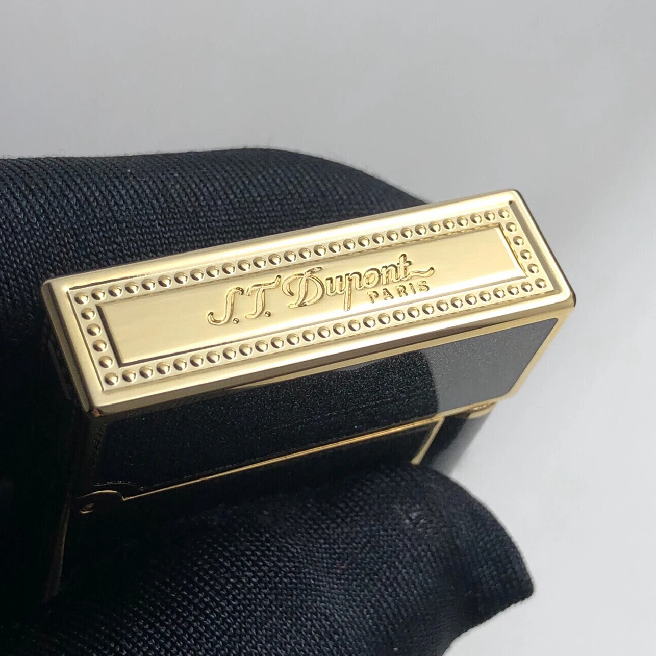 S.T. Dupont L2 Vintage Phoenix Emblem Lighter Collection