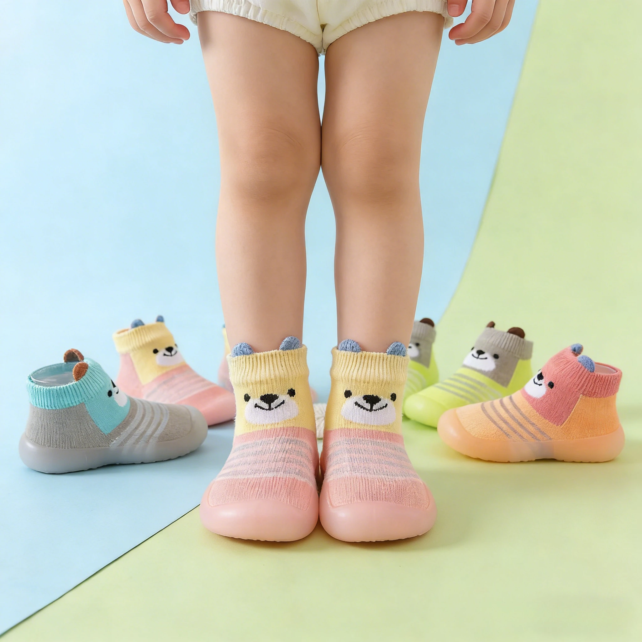 2026 New Baby Socks and Shoes Colorful Cute Children's Soft Soled Rubber Shoes for Boys and Girls Toddlers' Walking Shoes