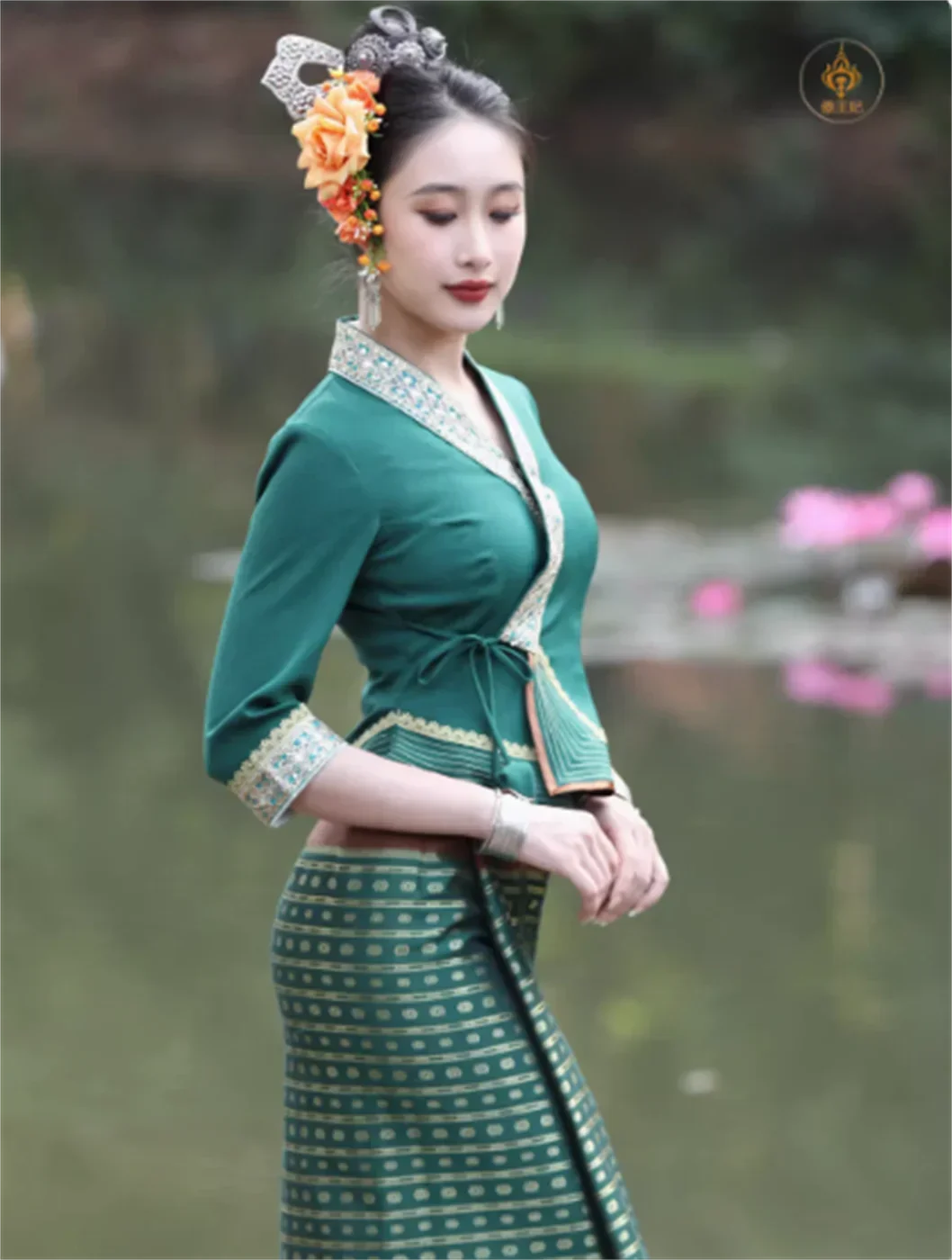 Dai traditional ethnic clothing women's set embroidered spring and summer mid sleeve skirt