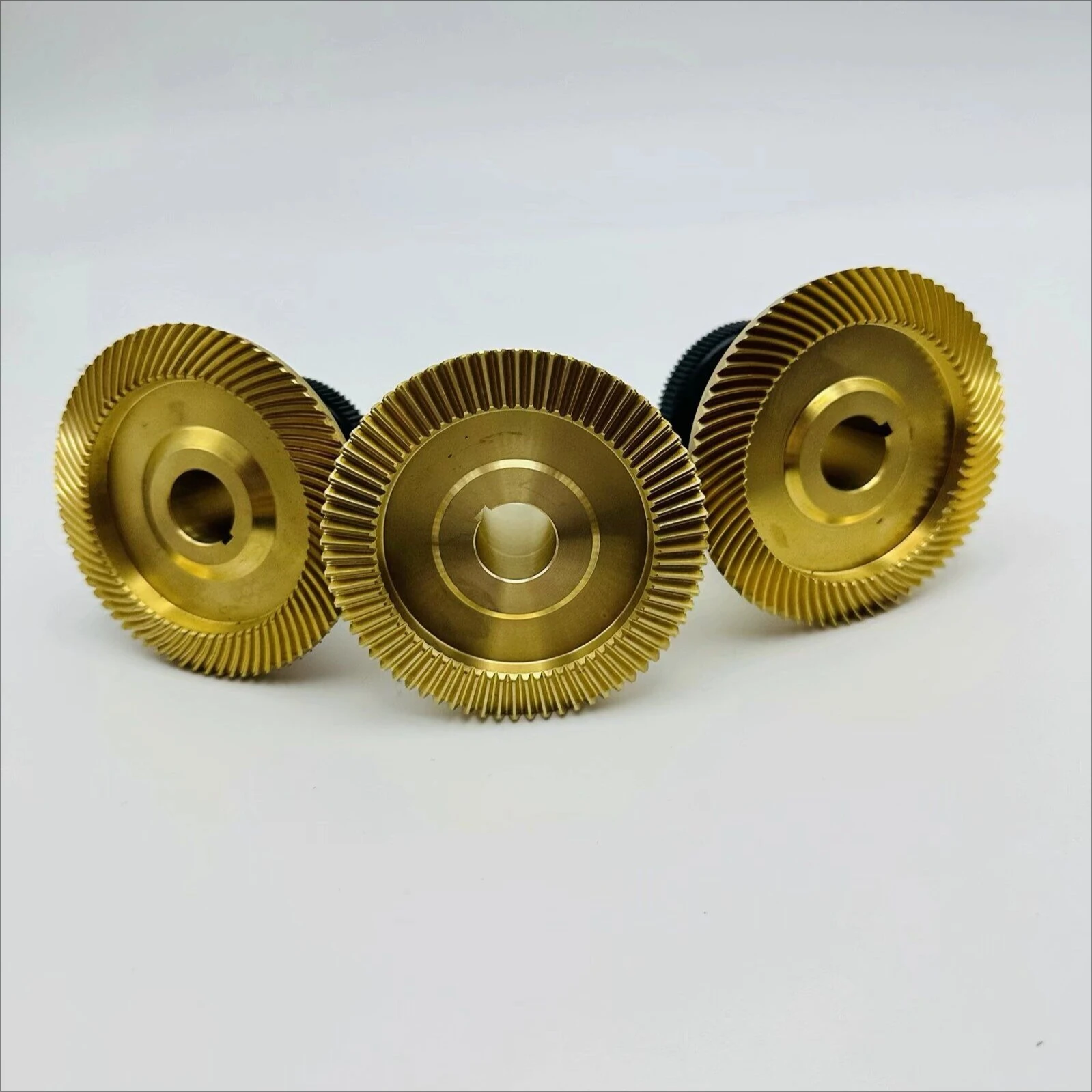 1 قطعة آلة طحن المغذية النحاس والعتاد Tongyi APF-500 Jianfeng SBS-235 المغذية والعتاد الملحقات