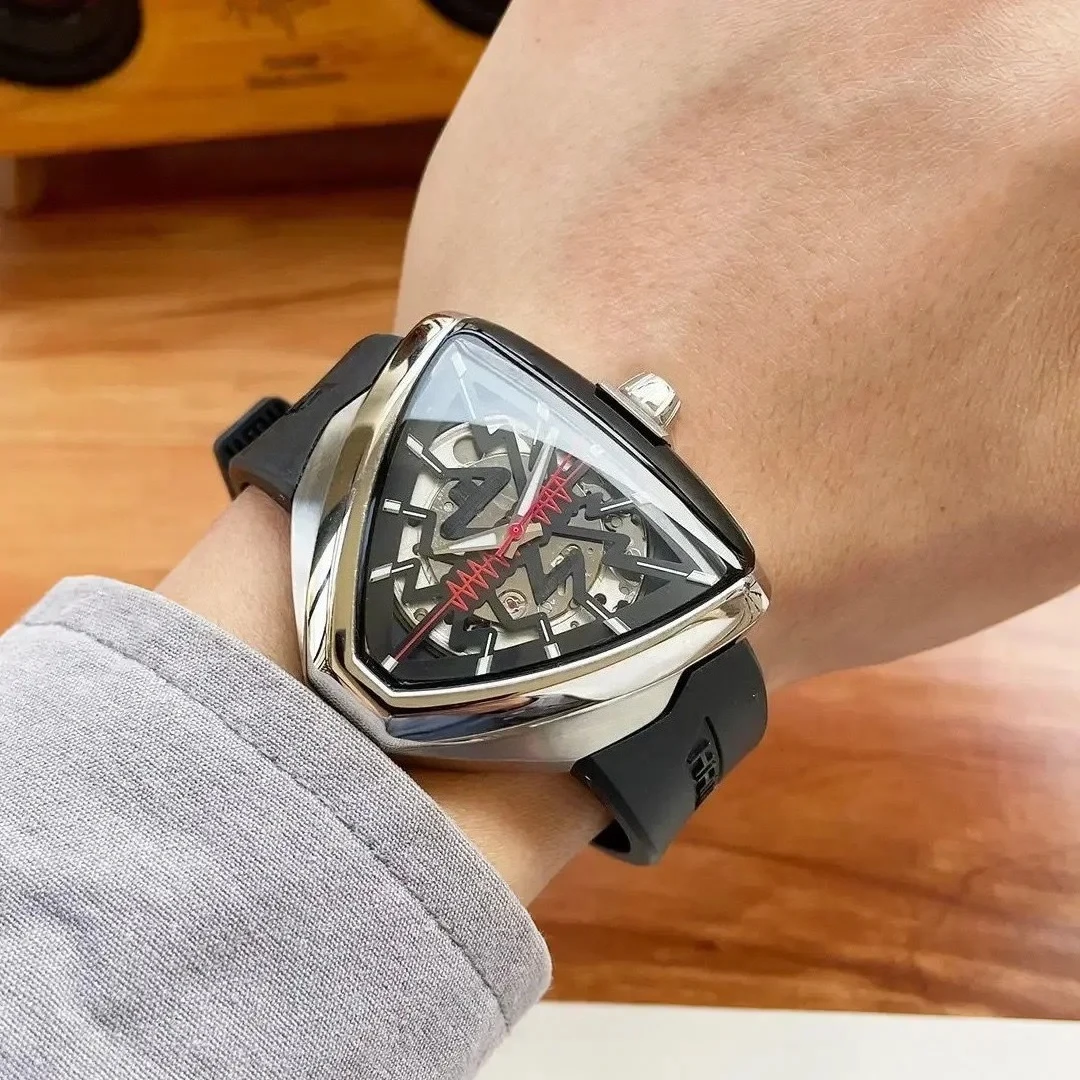 Reloj mecánico automático para hombre con personalidad única y forma de corazón triangular