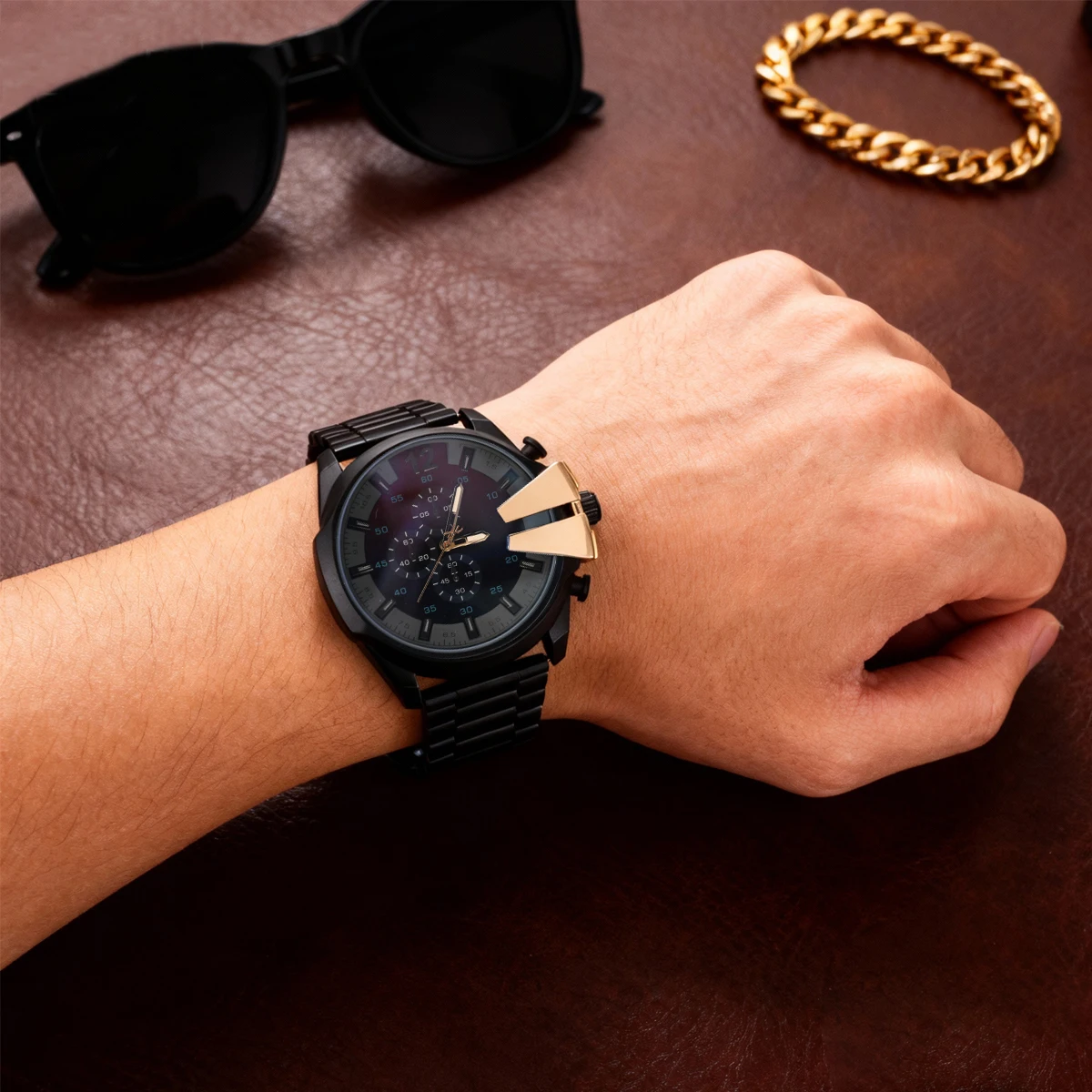 

Модные мужские кварцевые часы из сплава, спортивный стиль, подходят для повседневной носки, рождественские подарки