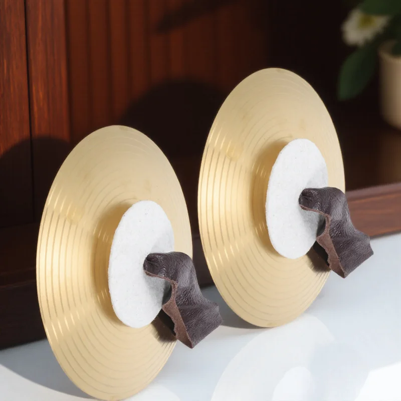 

1Pair Alloy Hand Cymbals Small Performance Musical Instrument Portable for Children Dance Party Performance Hand Cymbals