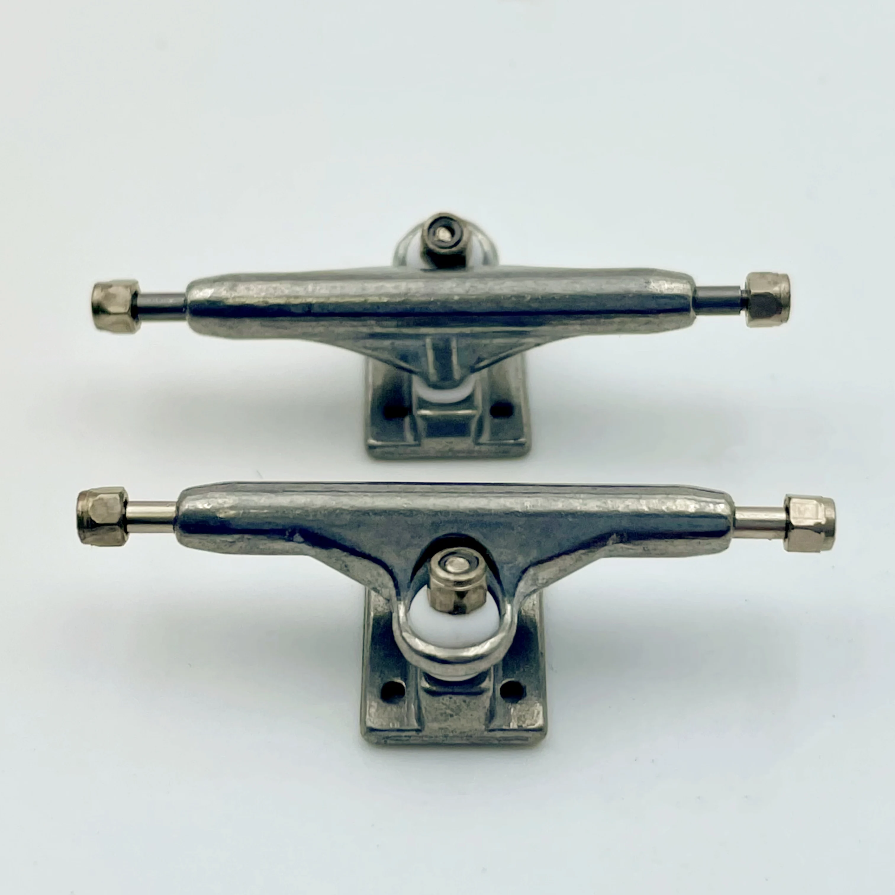 29mm 32mm 34mm Fingerboard Trucks New Model for Finger Skateboard