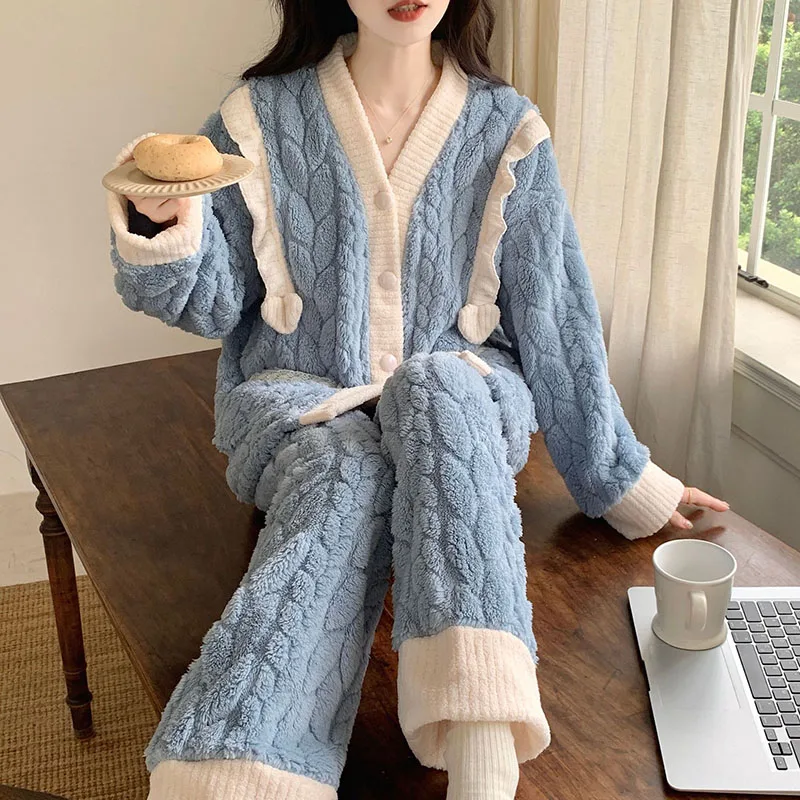 Winter Thickened Fleece Pajamas Women\'s V-neck Sweet Warm Flannel Home Suit Set Ladies Outerwear Cardigan Pants Set Sleepwear