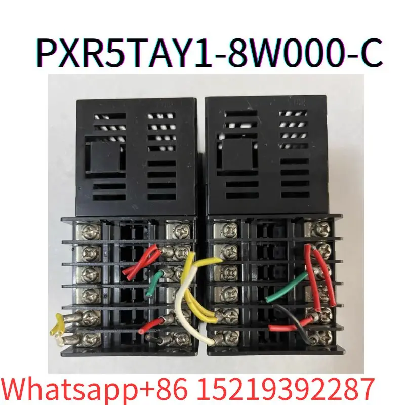 Regolatore di temperatura PXP-5 di seconda mano PXR5TAY1-8W000-C Test OK