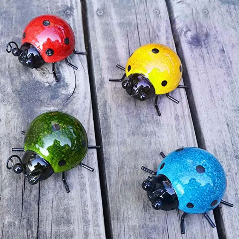 PCS โลหะ Ladybugs รั้วสวน Wall Art ตกแต่งประติมากรรมผนังกลางแจ้ง