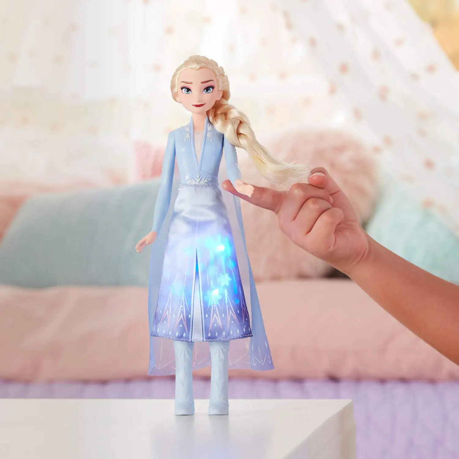 Oryginalny Disney Frozen 2 element ubioru do dźwięk i światło księżniczki mody anny śpiewającej lalka Model dziewczynka zabawka upominki świąteczne