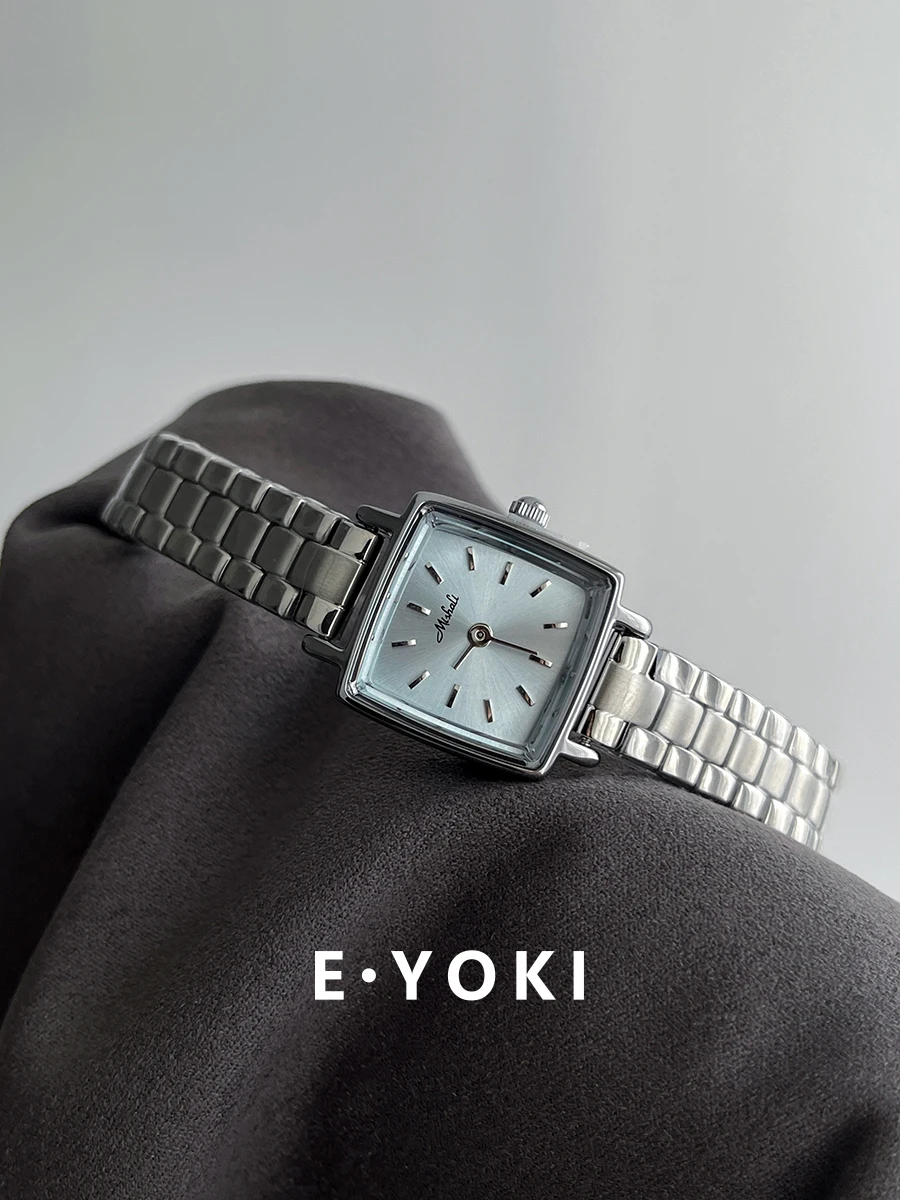 

New Luxury Blue Square Dial Watch With Steel Chain StrapA High-End And Versatile Quartz Watch For Women. A Perfect Gift For Her.