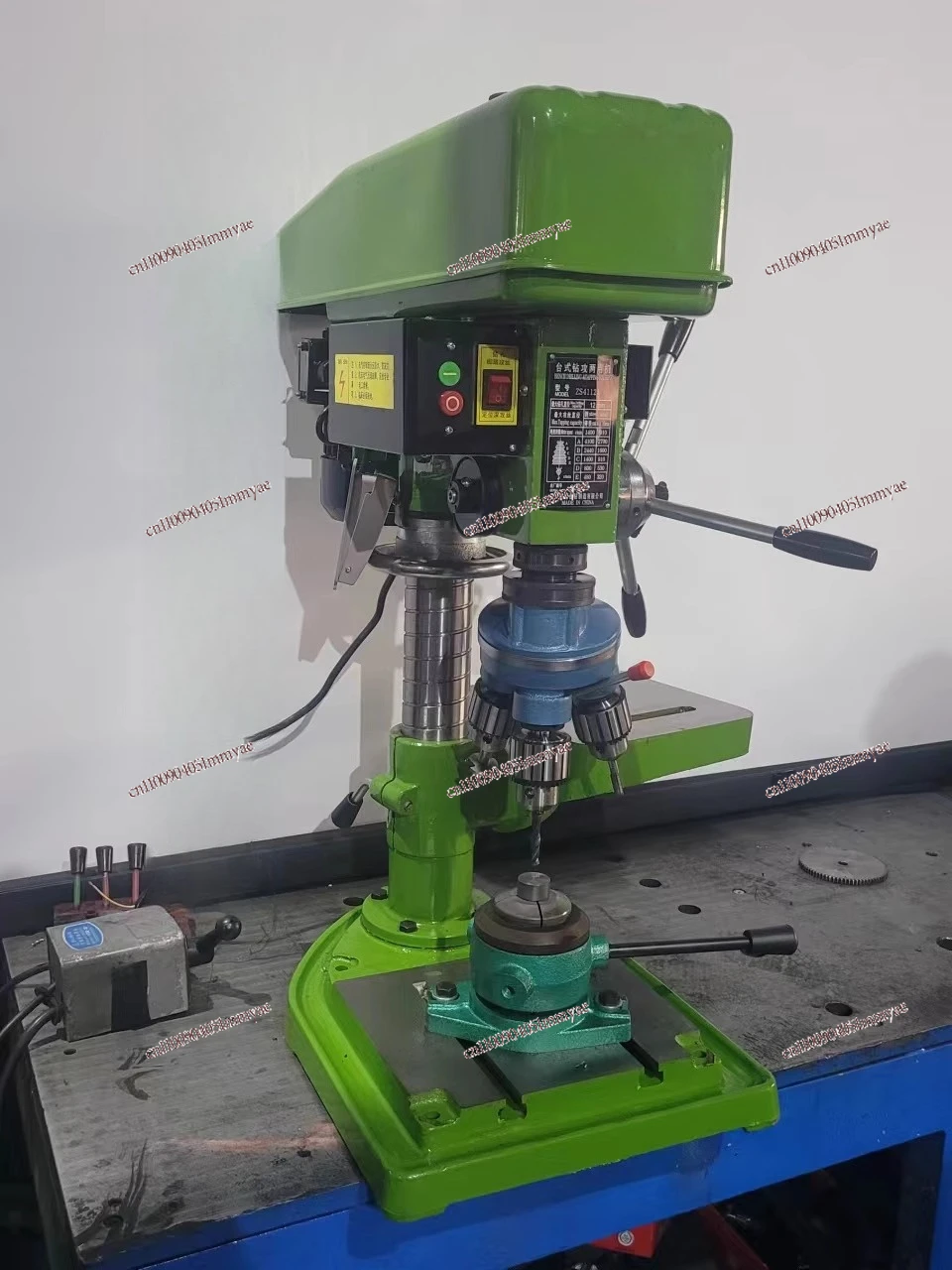 Multi-head Bench Drill Multi-bit Drill Tool Quick Manual Rotation Three-head Drilling Chamfer Tapping Integrated Bench Drill