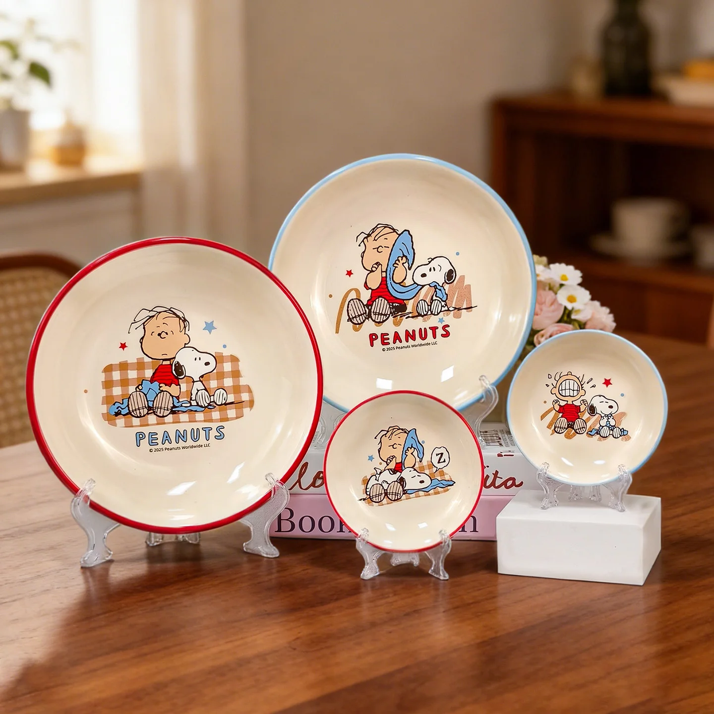 New 8 and 4.2 Inches Cute Cartoon Snoopy Colorful Ceramics Round Bowl Cereal Fruit Tablewares for Home Lovely Kid Birthday Gift