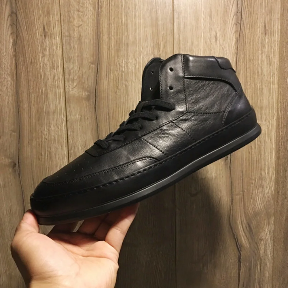 

Minimalist Leather Boots Men's Shoes for Spring and Autumn: Korean-Style Versatile Casual Shoes, Men's High-Top Shoes